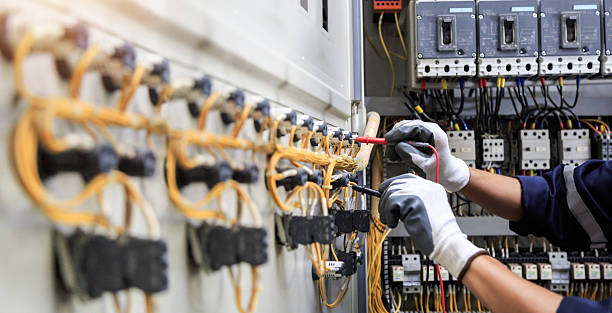 Professional Electrician technician working in Haddon Heights, NJ